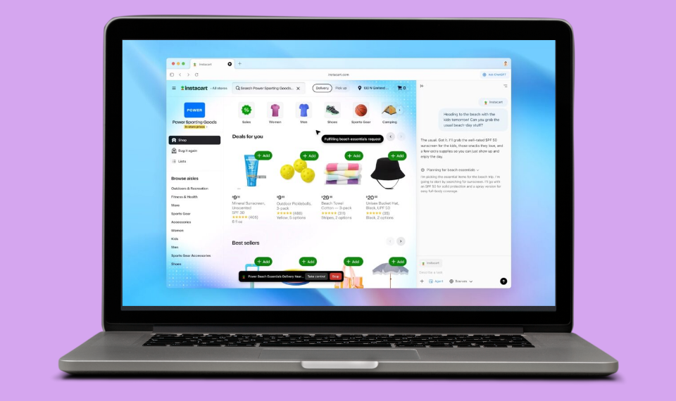 computador com al Atlas navegador da chatgpt na tela