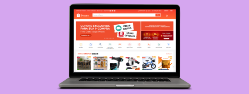 computador com imagem do ecom shopee na tela